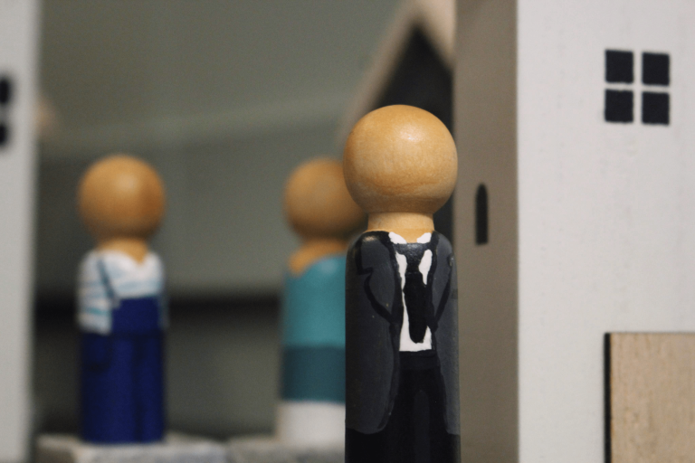 Miten valmistaudun pakopeliin?